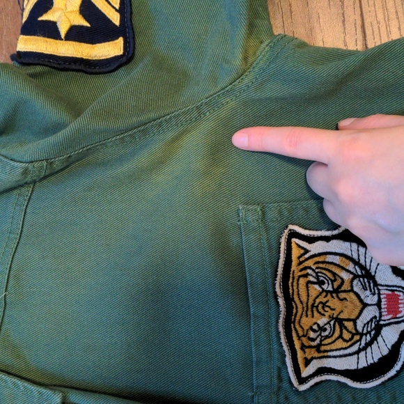 Army Patches style Green Button Down Shacket Shirt Jacket Cotton - Picture 6 of 9